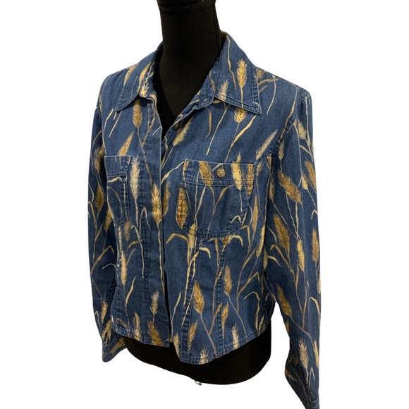 Liz Claiborne Tops - Liz Claiborne Denim Crop Jacket Wheat Harvest Size 10 Women’s Blue Button Shirt